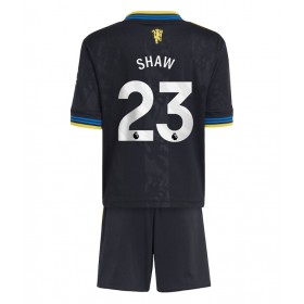Baby Fußballbekleidung Manchester United Luke Shaw #23 3rd Trikot 2025-26 Kurzarm (+ kurze hosen)